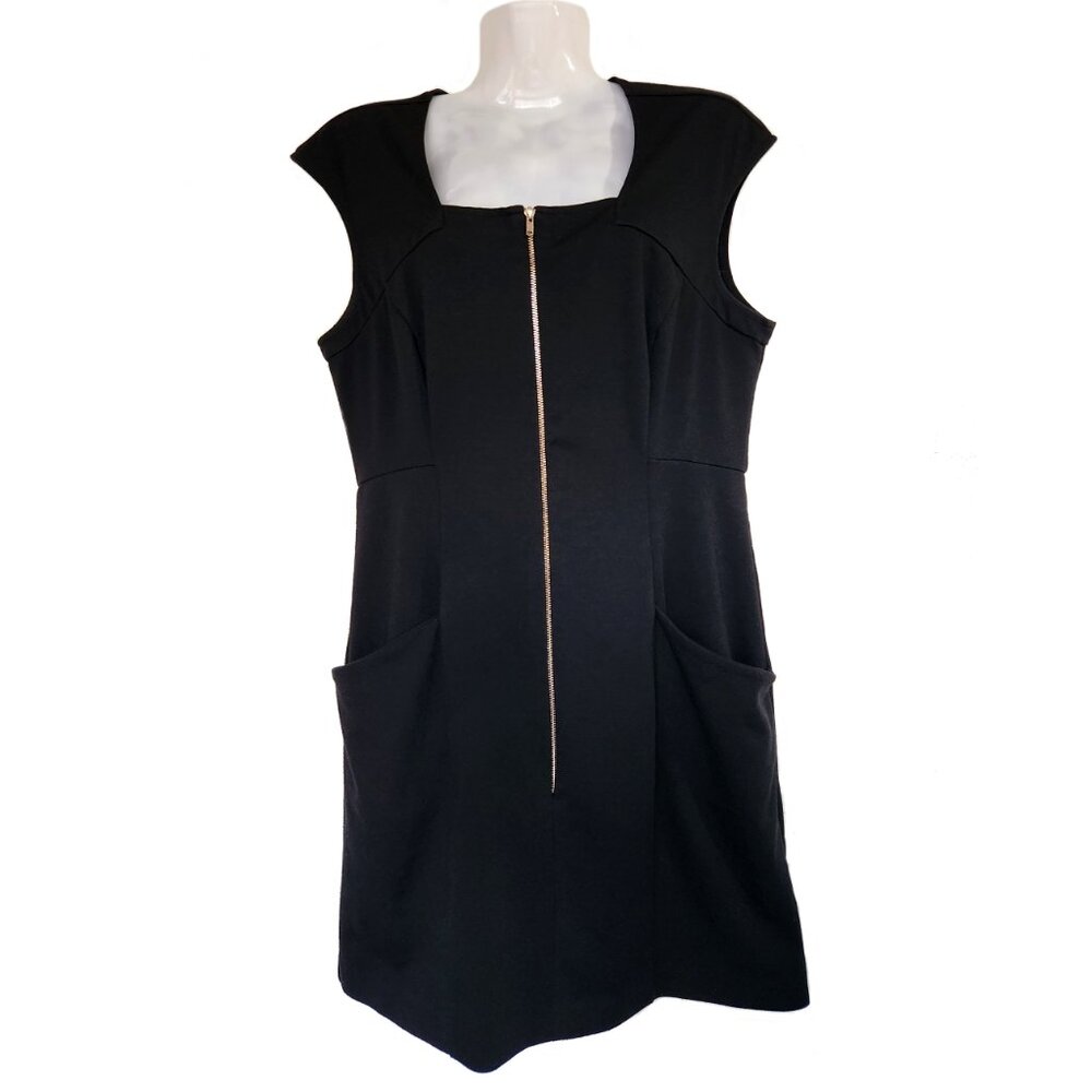 Comfy Black Shift Dress with Pockets Size Medium